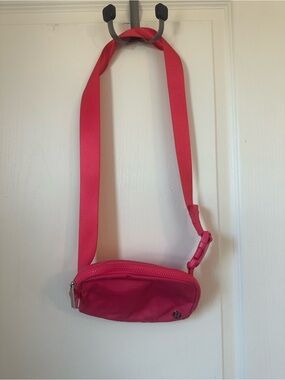bright red lululemon belt bag Alpha Gamma Delta Everywhere Lululemon Everywhere Belt Bag 1L-Lip